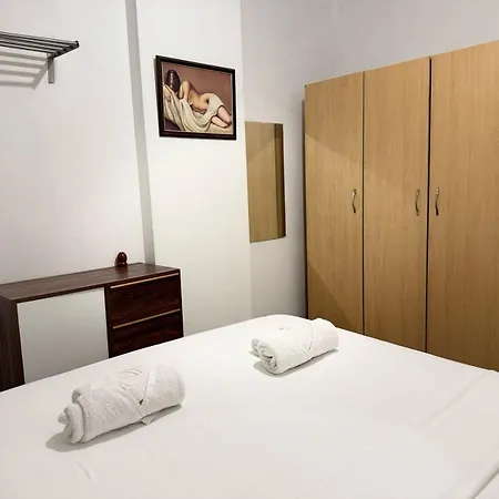 Apartment Centre Lions Gate 8 *